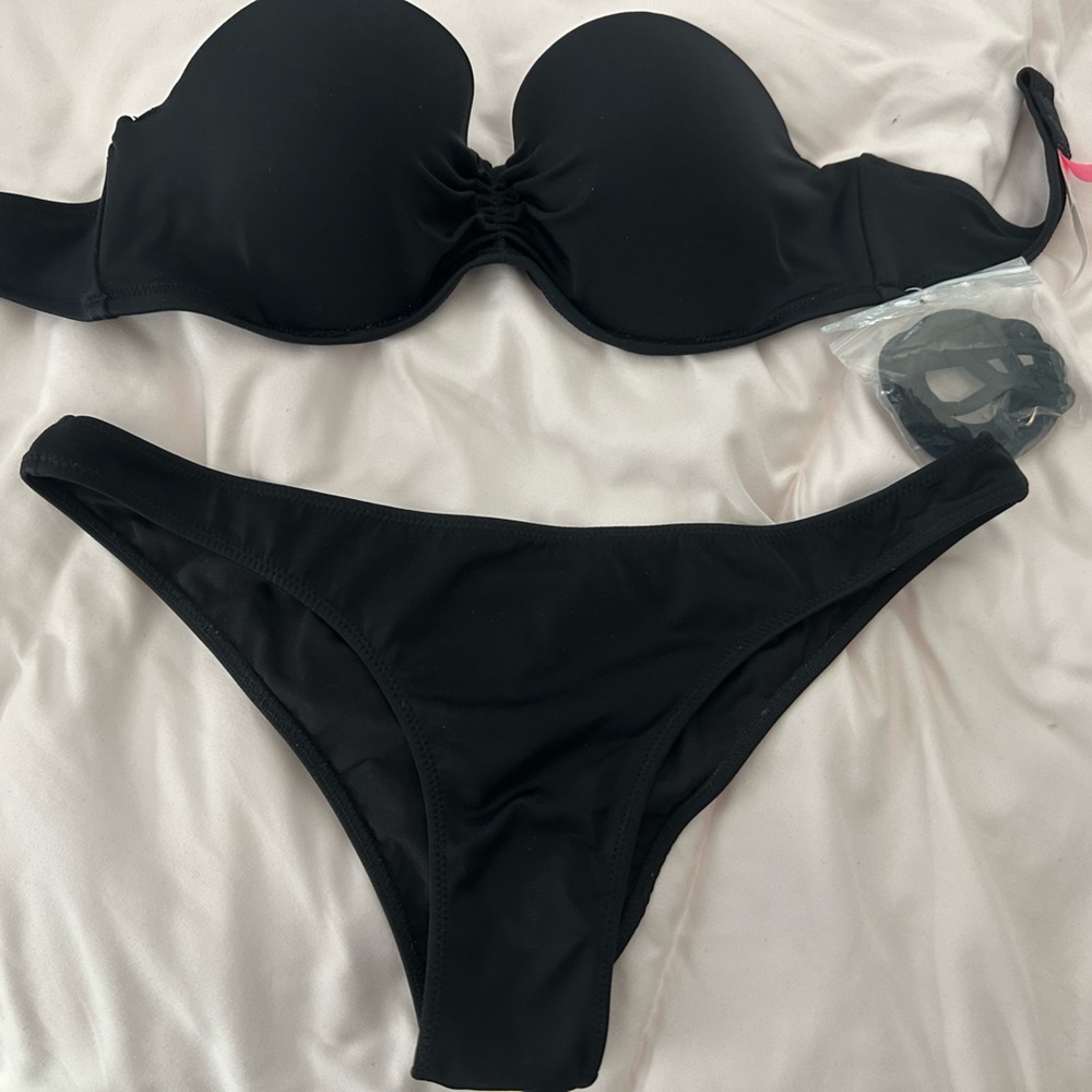 Victoria’s Secret discontinued bikini